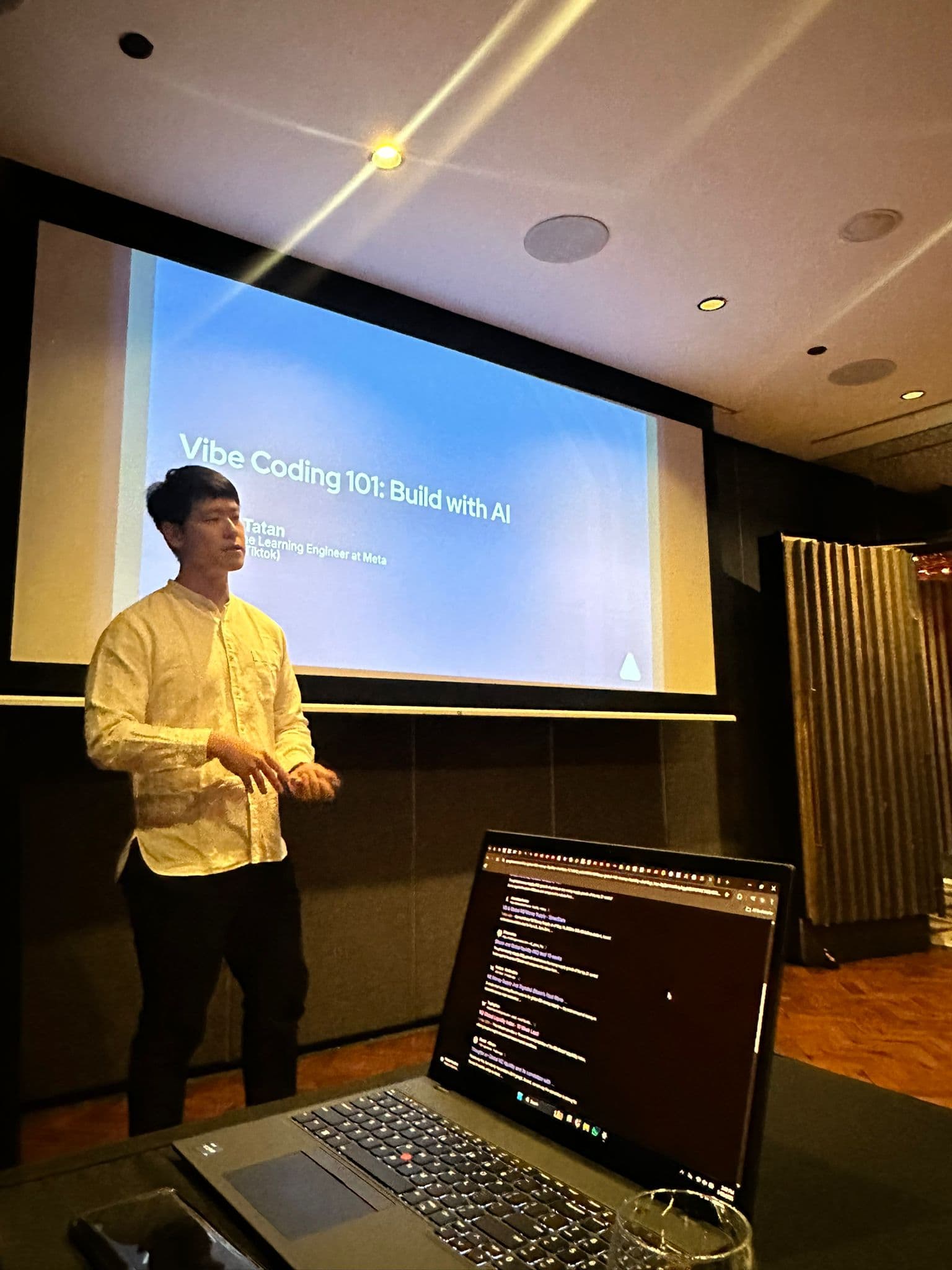 Vincent presenting Vibe Coding 101 workshop